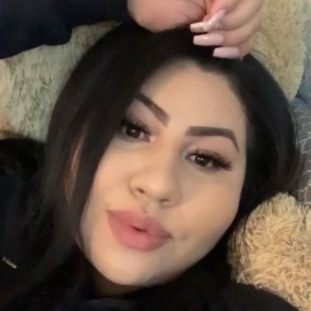 Meet your Posher, Evangelina